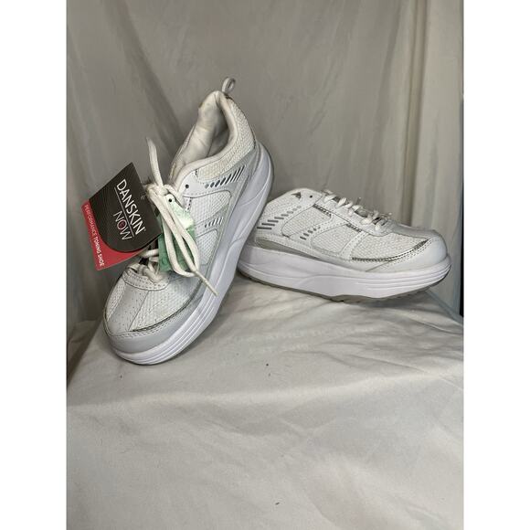 Danskin Now I-Net Performance Toning Walking Shoes Women's 6.5 White Rockers - Picture 1 of 15